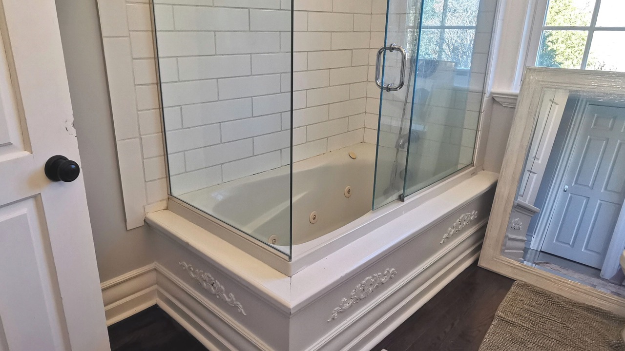 Photo of Bathroom in Hudson