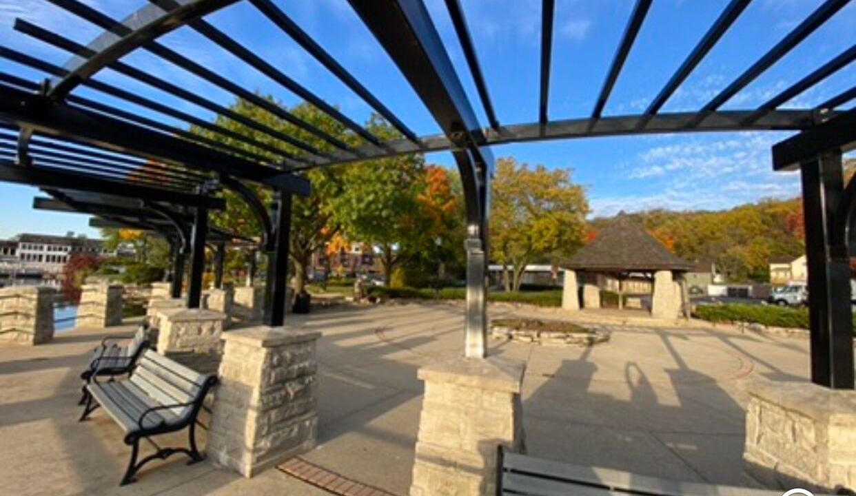 Photo of Patio Balcony in Algonquin