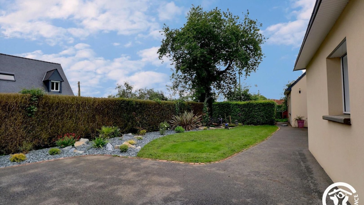 Photo of Outdoor in Saint-Senoux