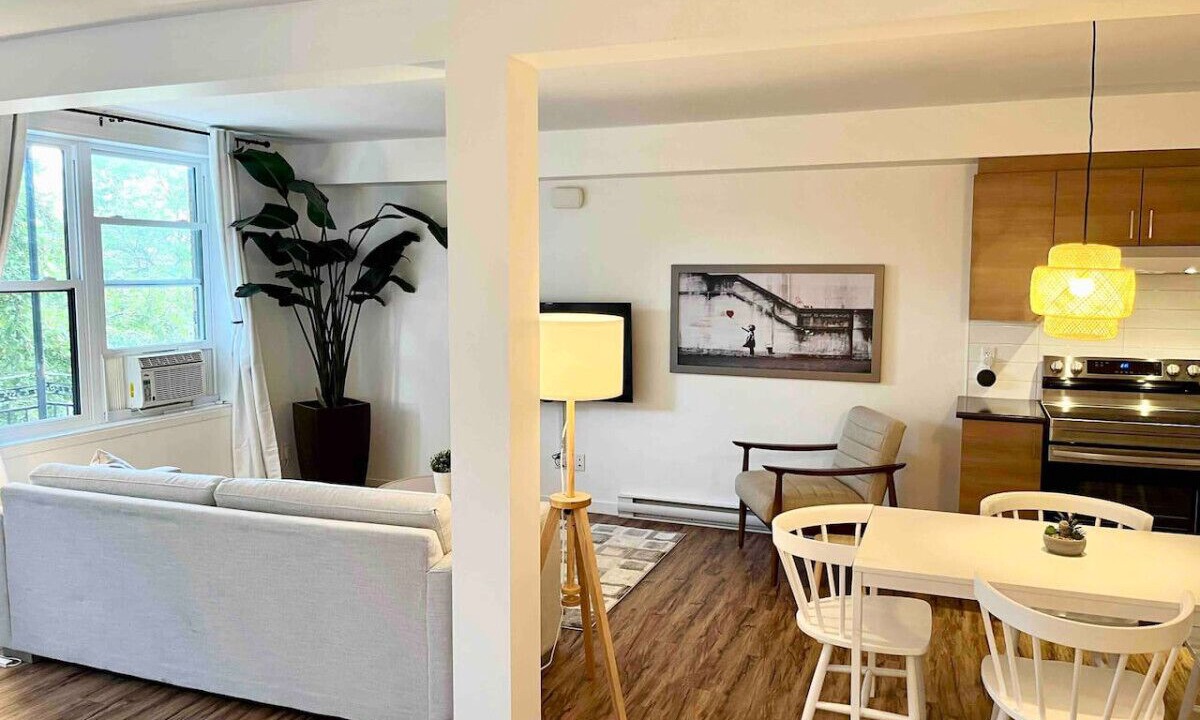 Photo of Livingroom in Vieux-Limoilou