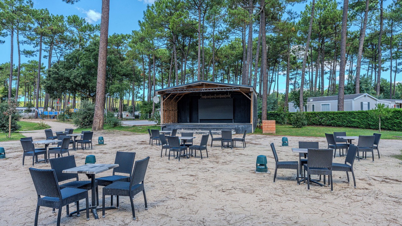 Photo of Outdoor in Saint-Julien-en-Born