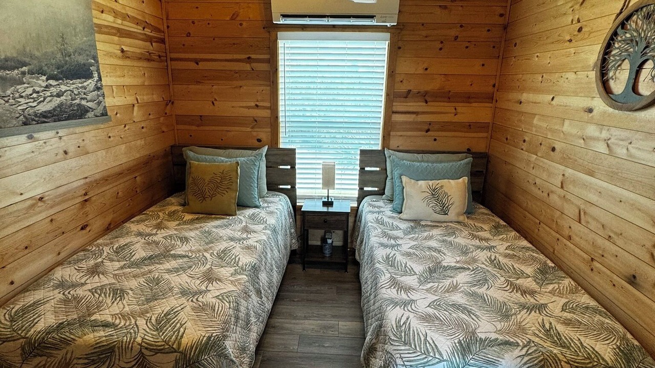 Photo of Bedroom in Refugio County