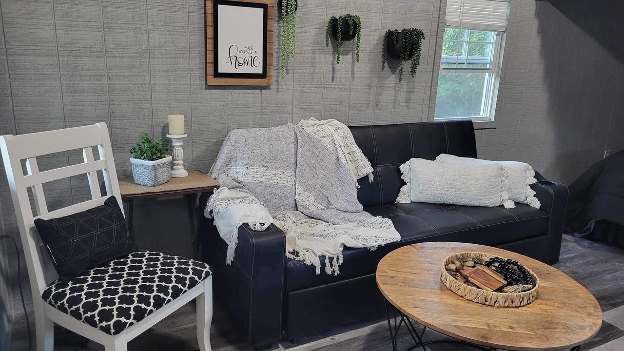 Photo of Livingroom in Scraper
