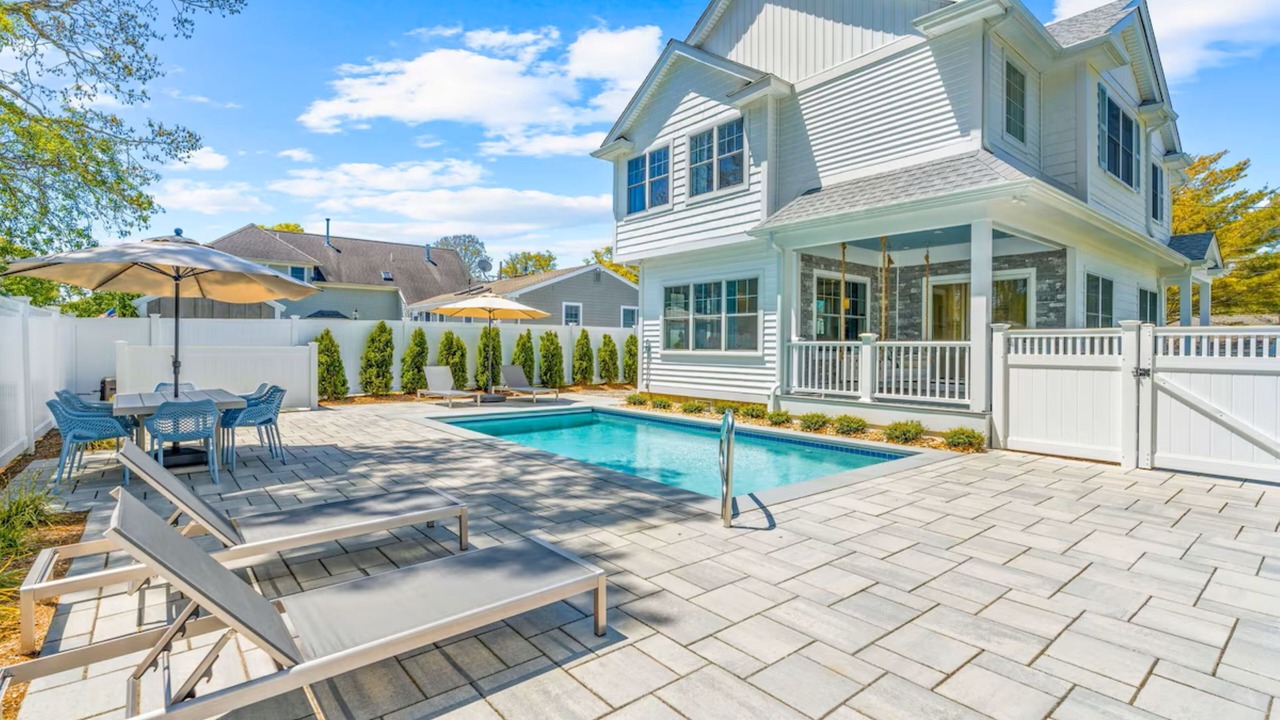 Photo of Outdoor in Popponesset