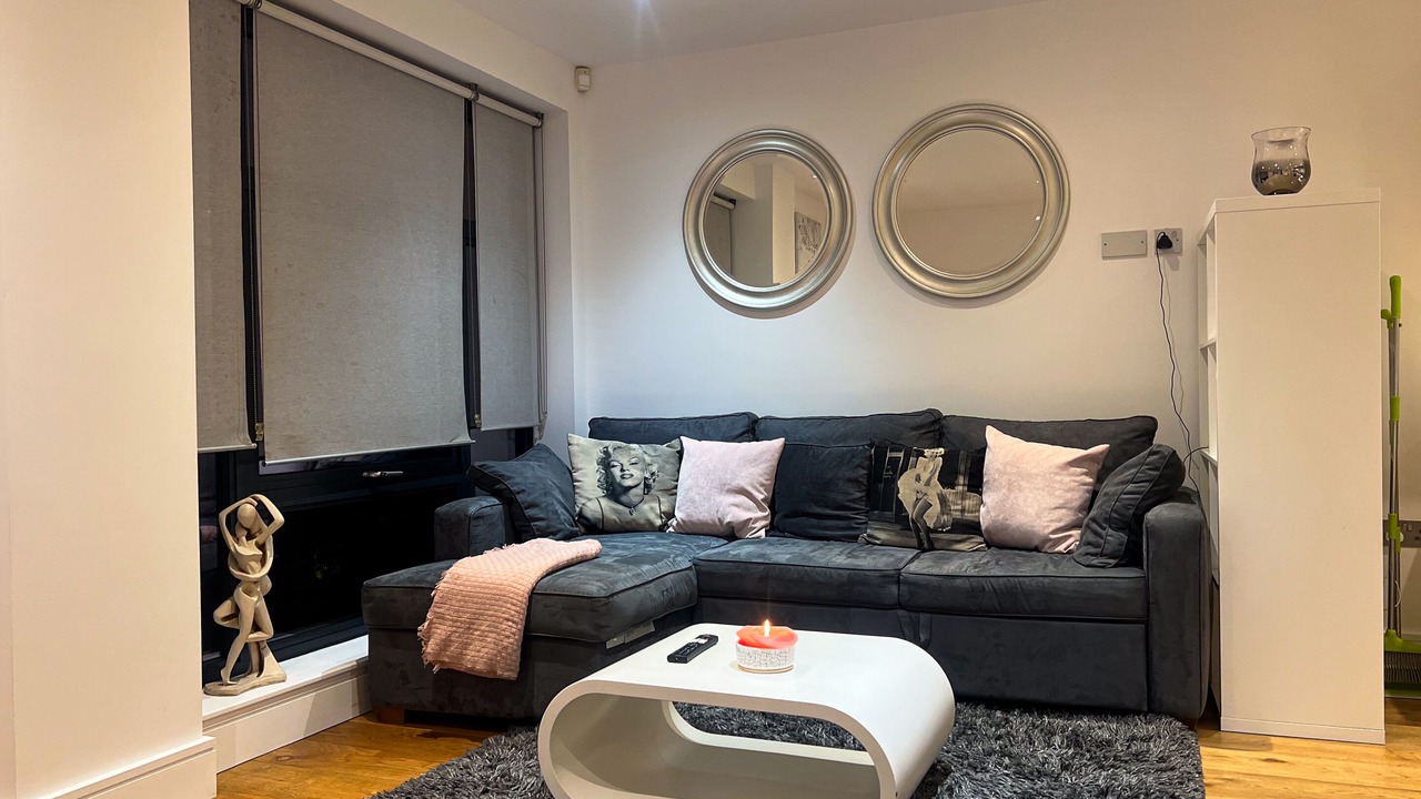 Photo of Livingroom in Wood Green