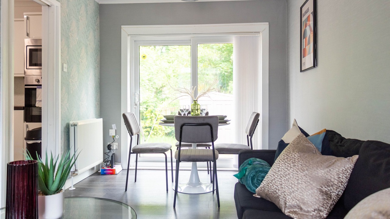 Photo of Others in Glasgow