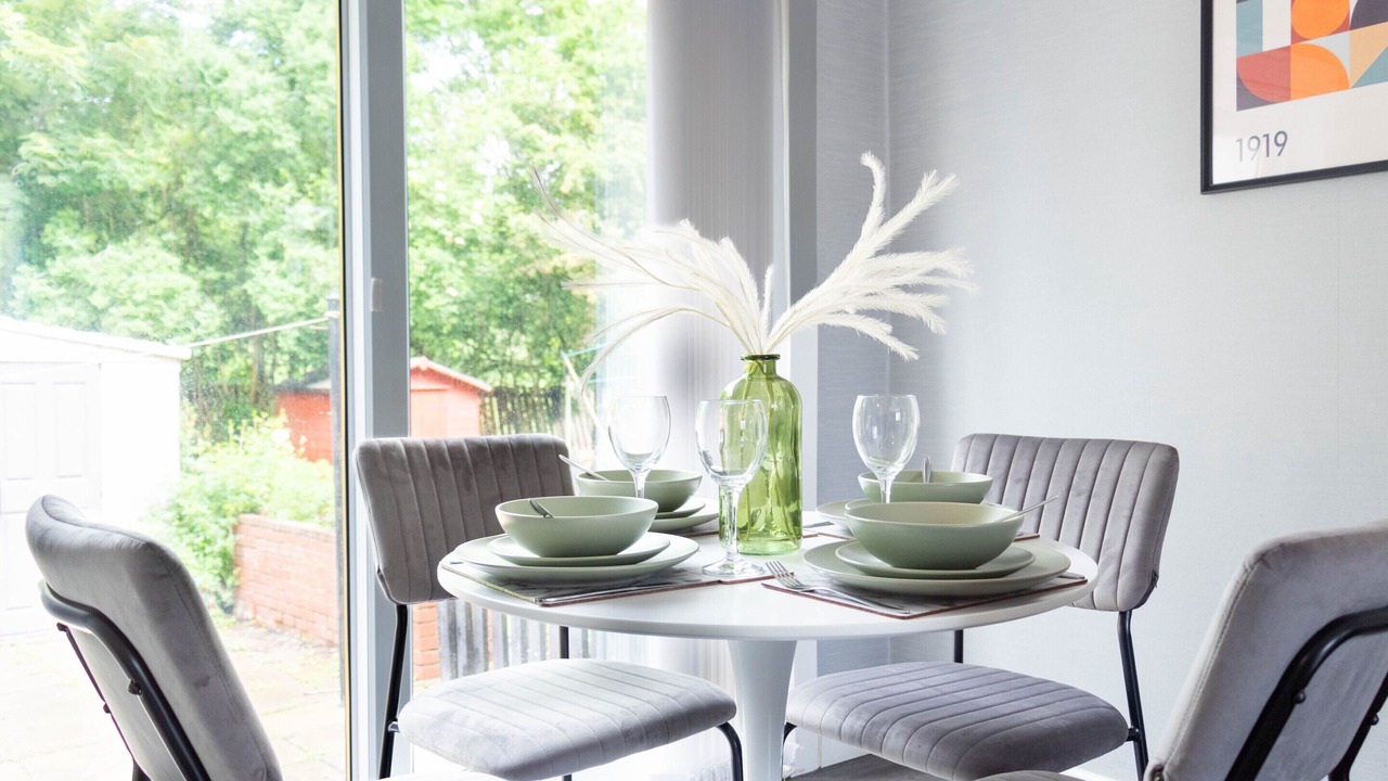 Photo of Others in Glasgow