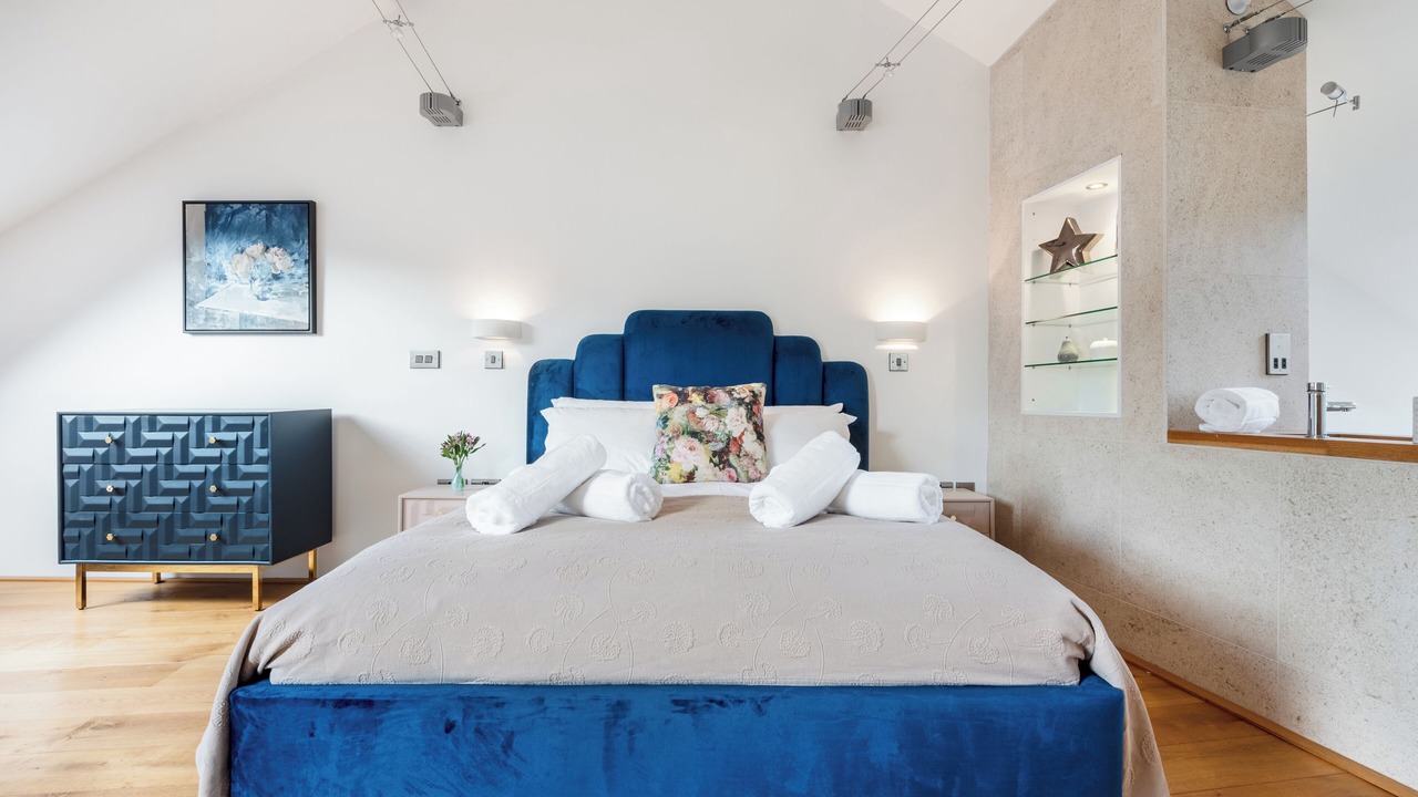 Photo of Others in Newlyn