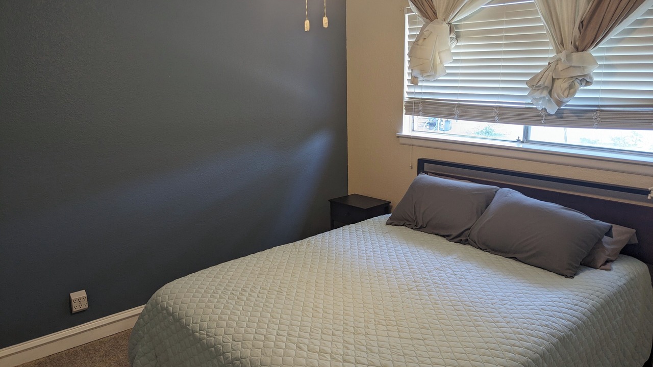 Photo of Bedroom in North San Antonio - SAT
