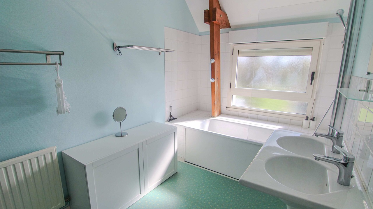 Photo of Bathroom in Saint-Jean-de-Daye
