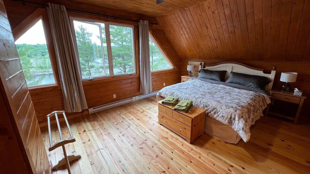 Photo of Bedroom in Arden