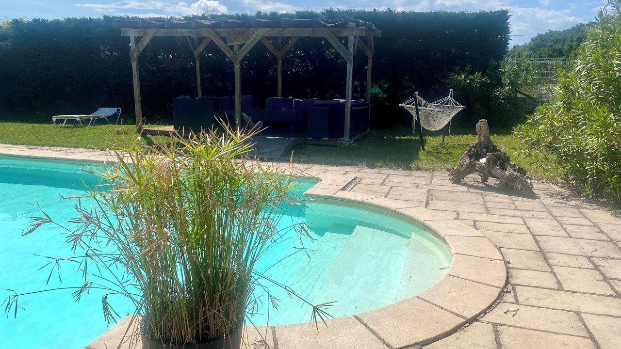 Photo of Outdoor in Alba-la-Romaine