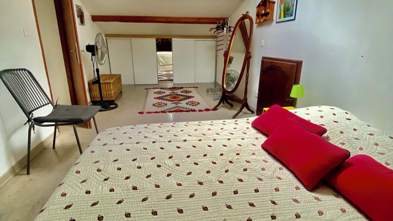Photo of Bedroom in Alba-la-Romaine