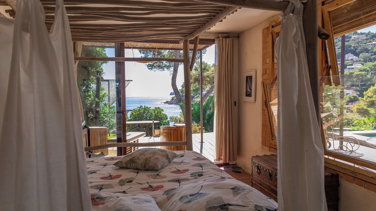 Photo of Bedroom in La Seyne-sur-Mer