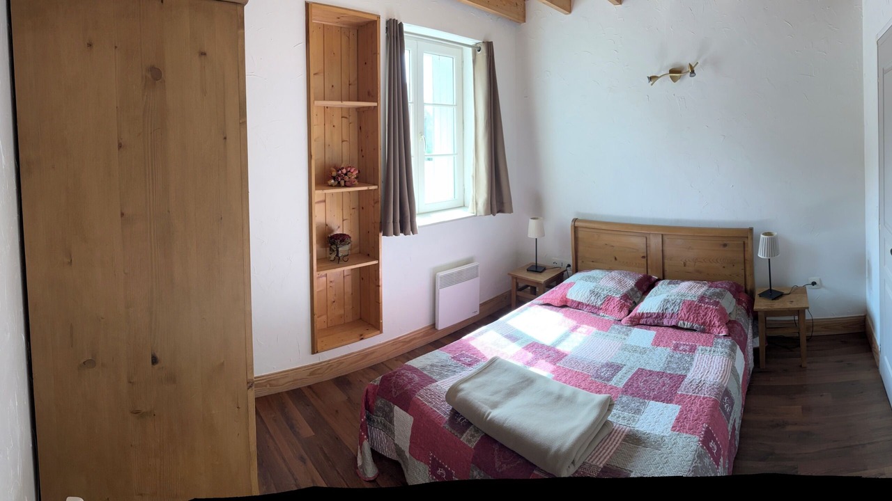 Photo of Bedroom in Tingry