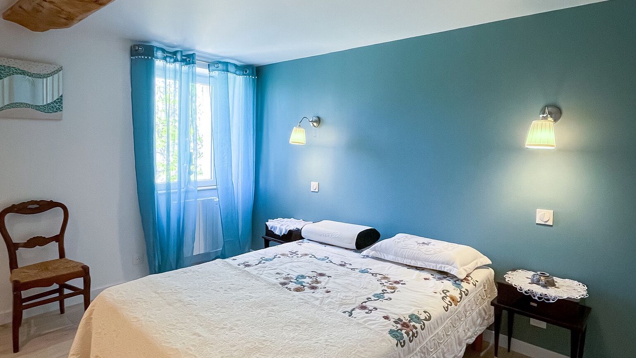 Photo of Bedroom in Montdragon