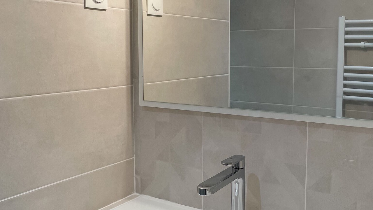 Photo of Bathroom in Montdragon