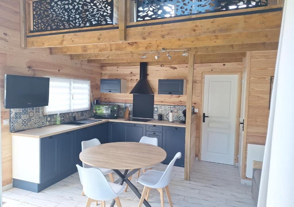 Photo of Kitchen in Samer