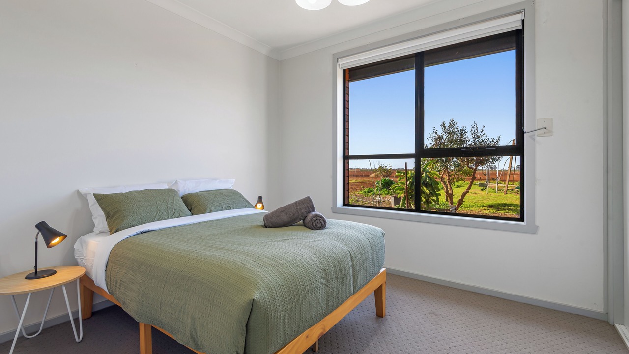 Photo of Bedroom in Werribee South