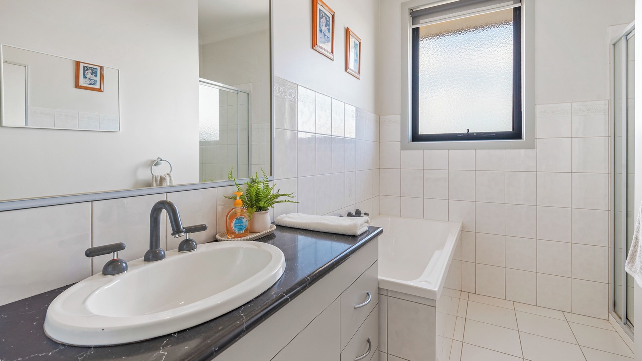 Photo of Bathroom in Werribee South