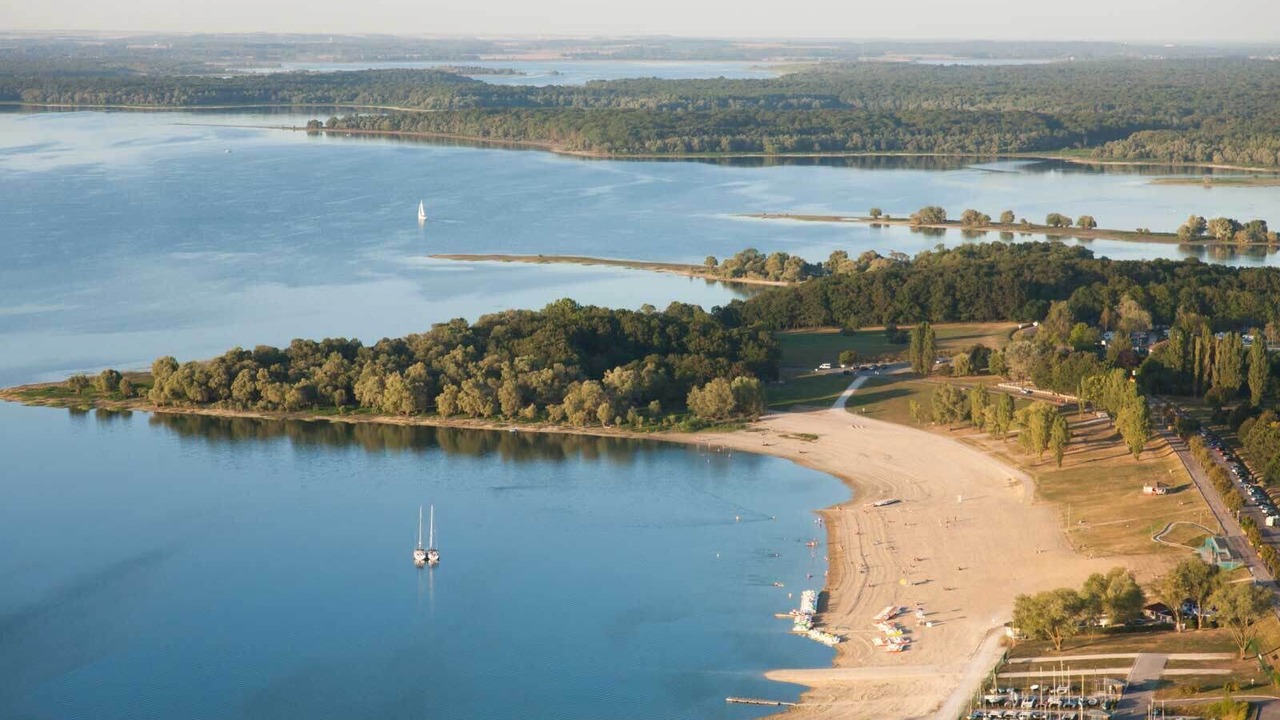 Photo of Outdoor in Mesnil-Saint-Pere