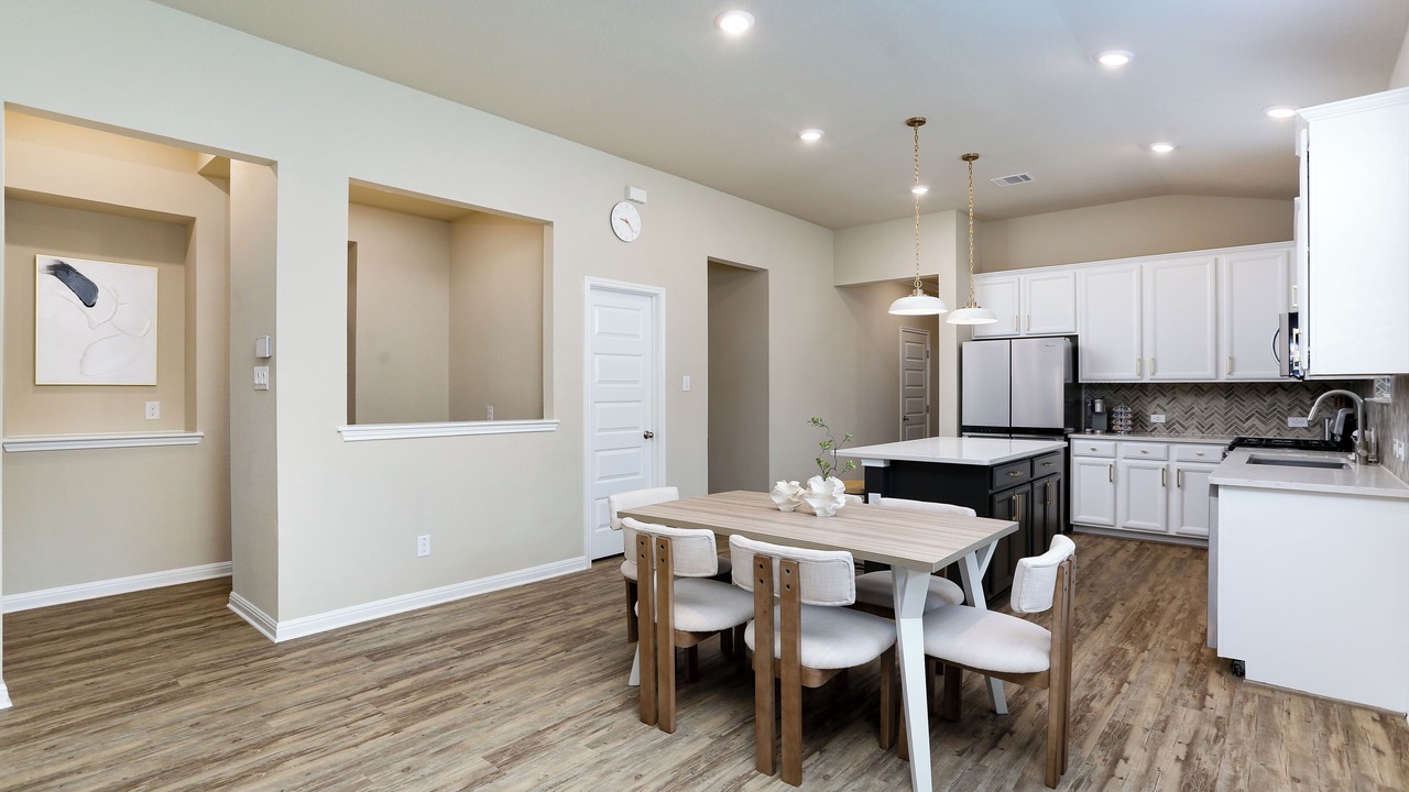 Photo of Kitchen in Encino Park