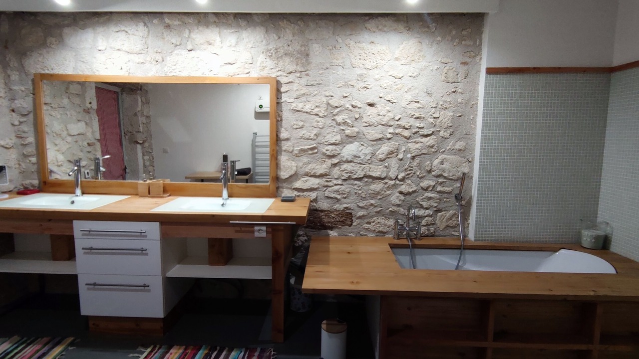 Photo of Bathroom in Laplume