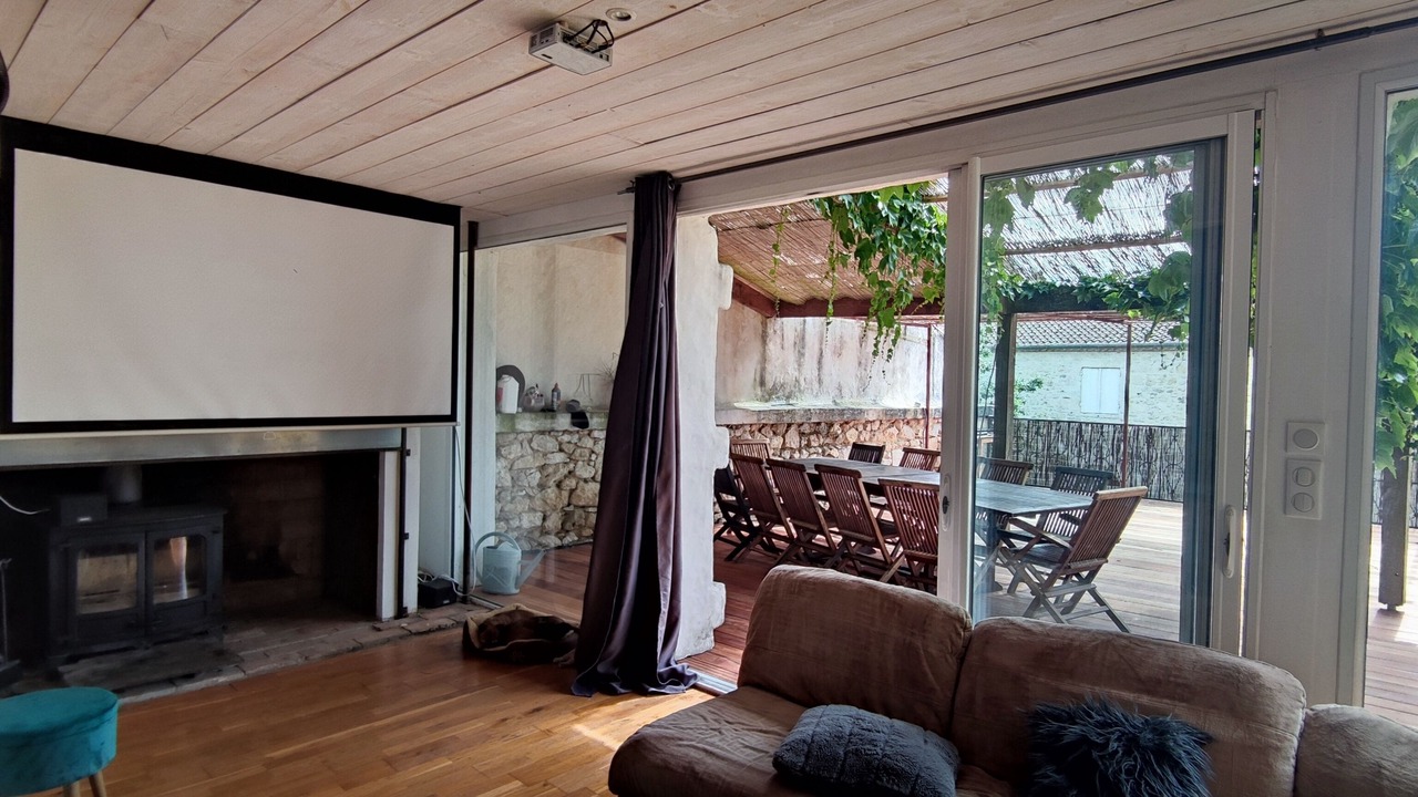 Photo of Livingroom in Laplume