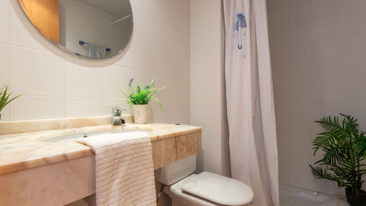 Photo of Bathroom in L'Ampolla