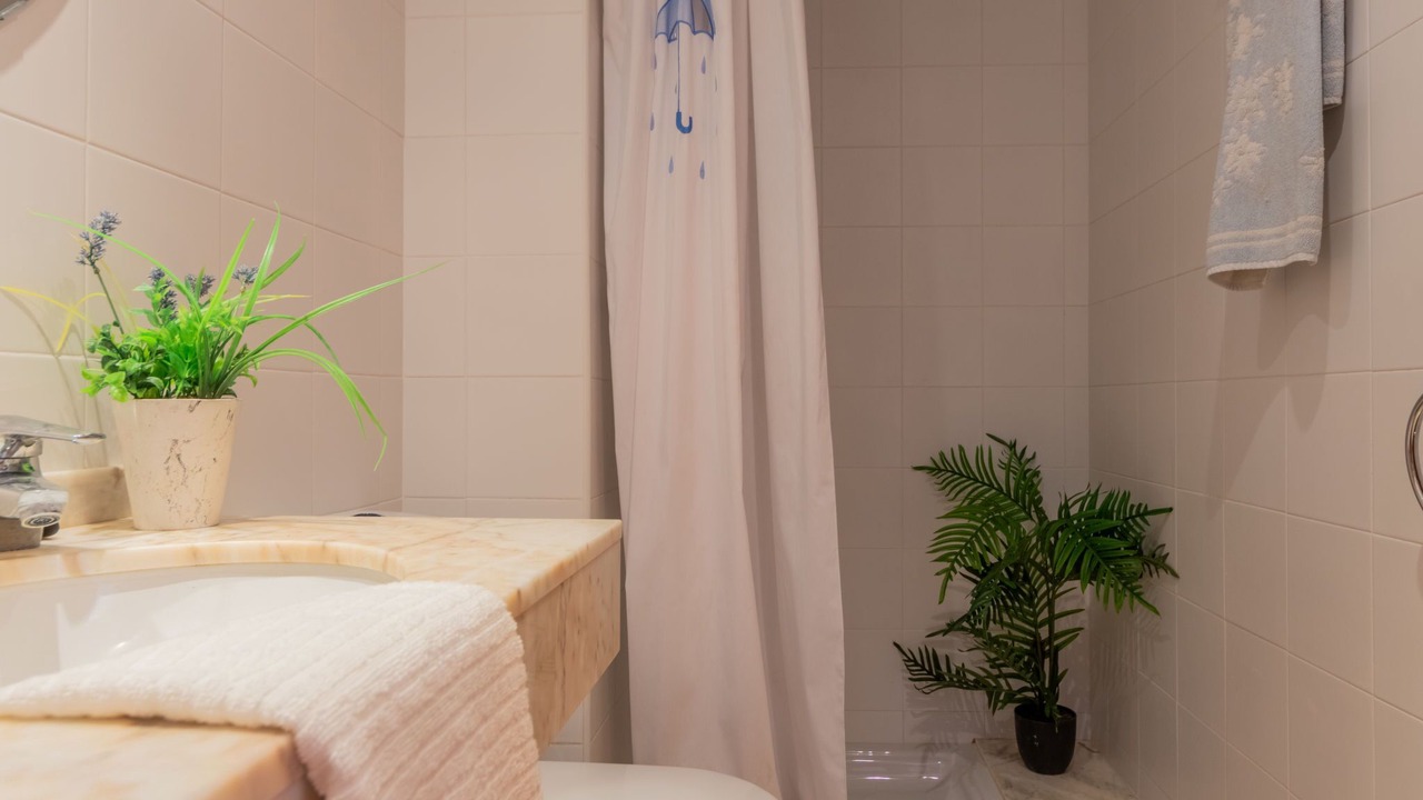 Photo of Bathroom in L'Ampolla