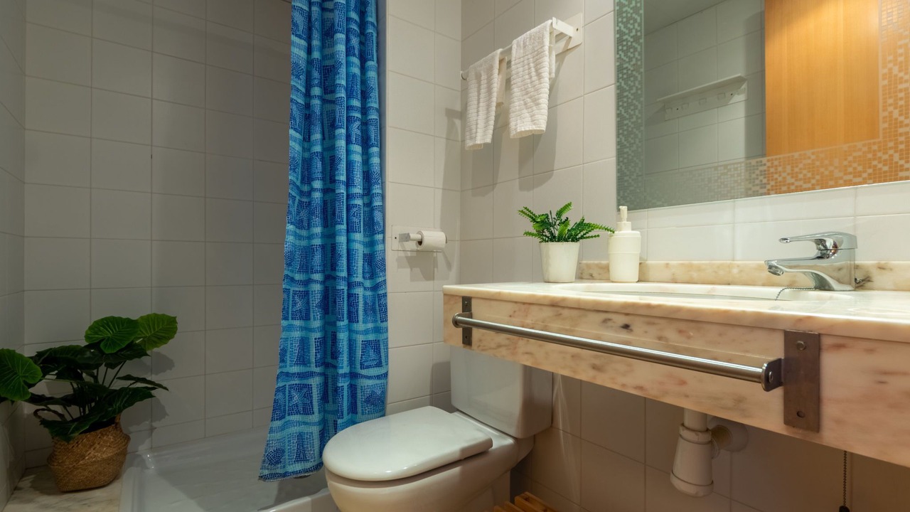 Photo of Bathroom in L'Ampolla