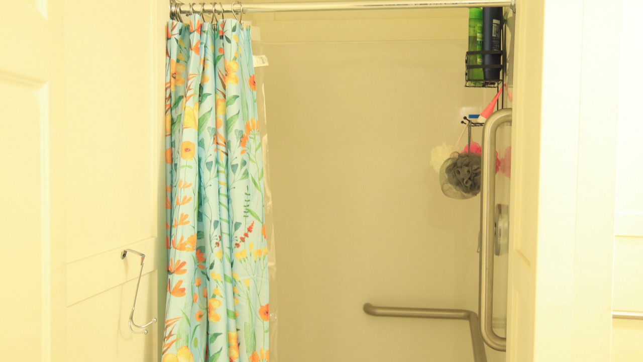 Photo of Bathroom in Tehama County