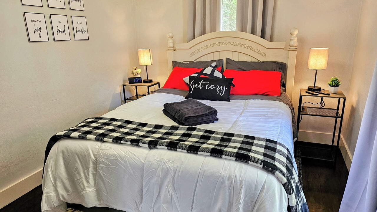 Photo of Bedroom in Waynesville