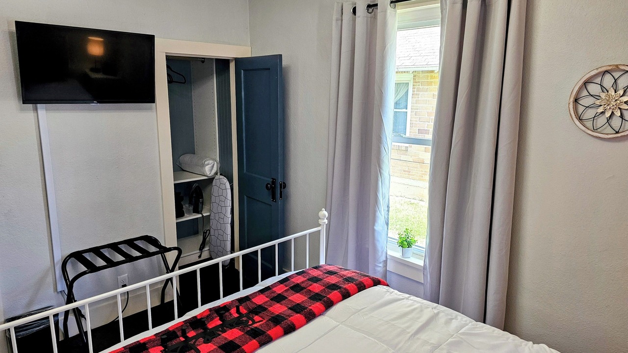 Photo of Bedroom in Waynesville