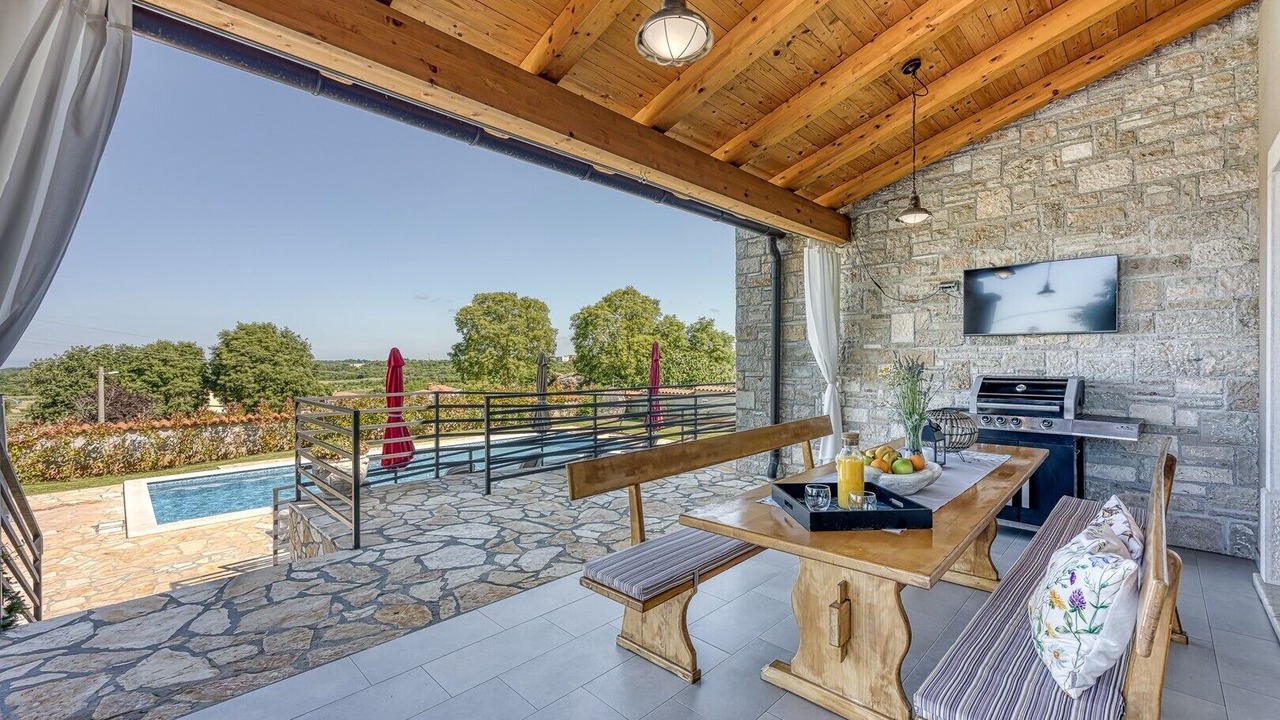 Photo of Outdoor in Zbandaj
