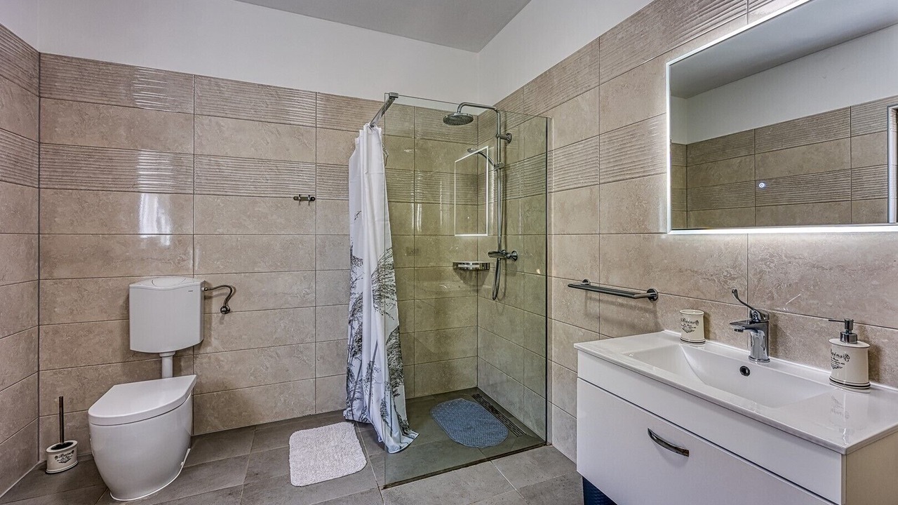 Photo of Bathroom in Zbandaj