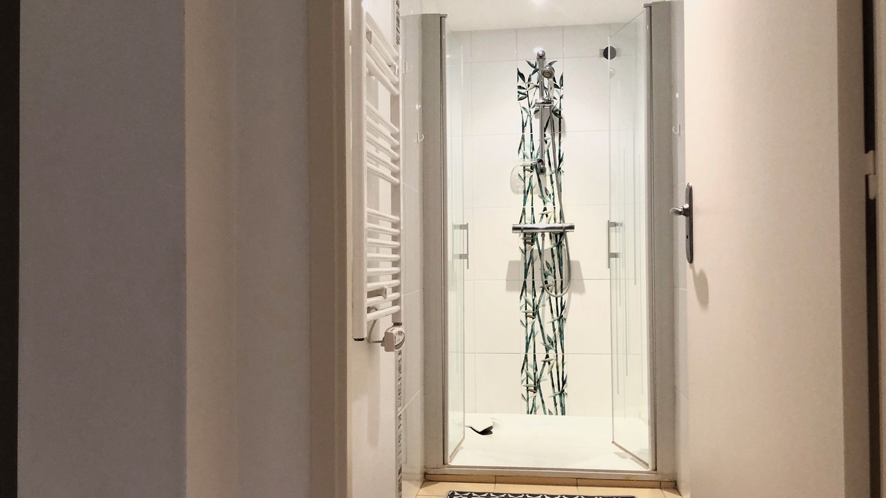 Photo of Bathroom in Treboul