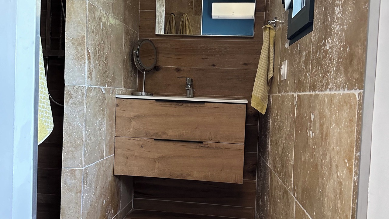 Photo of Bathroom in Bagnols-sur-Ceze