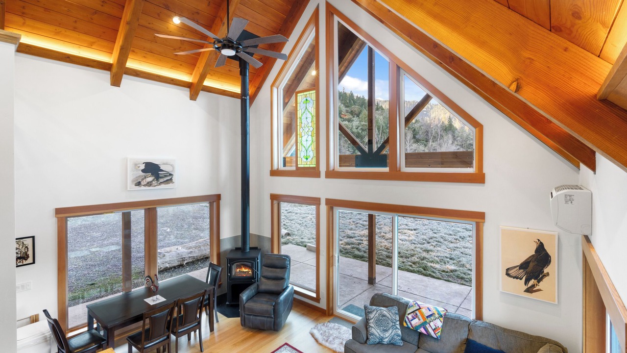 Photo of Livingroom in Jacksonville