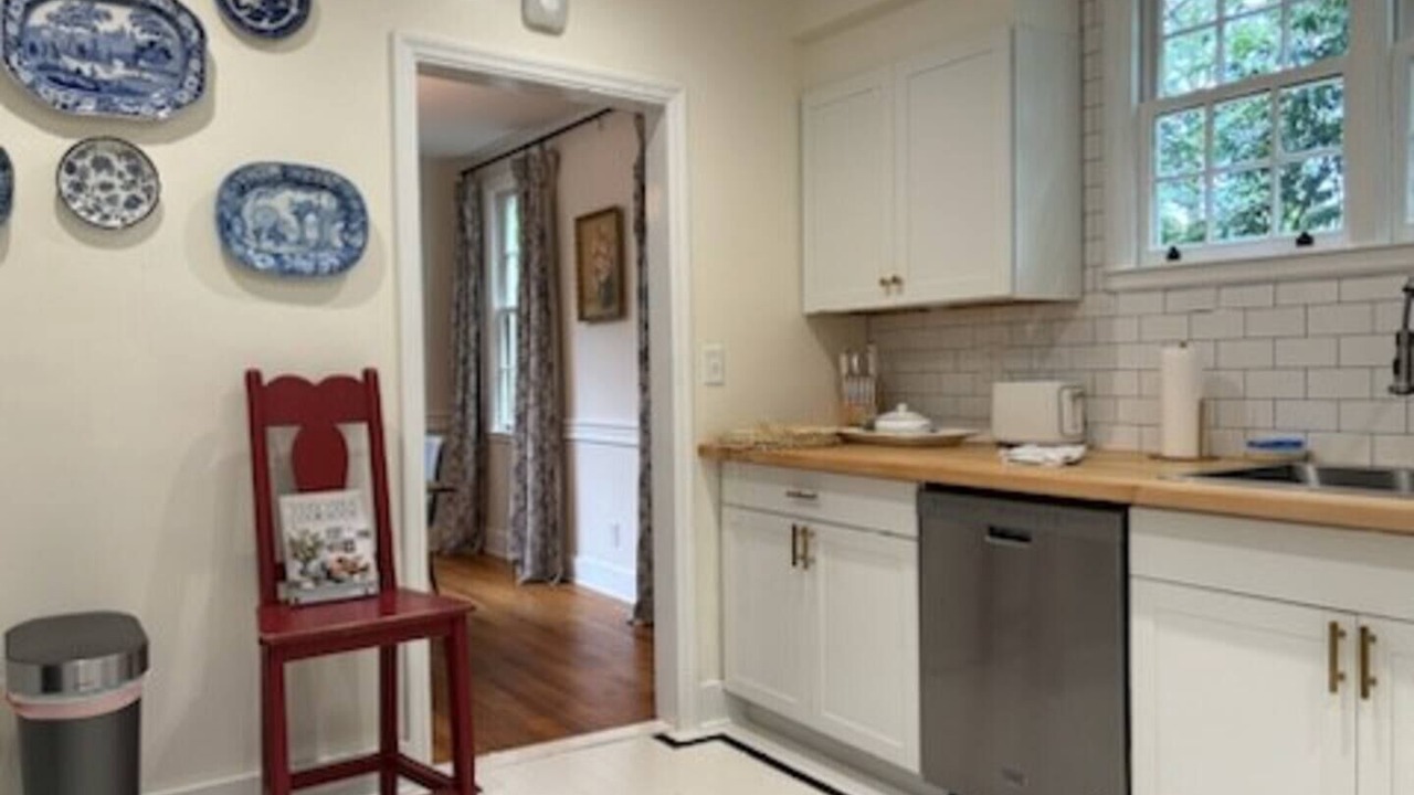 Photo of Kitchen in Forest Hills