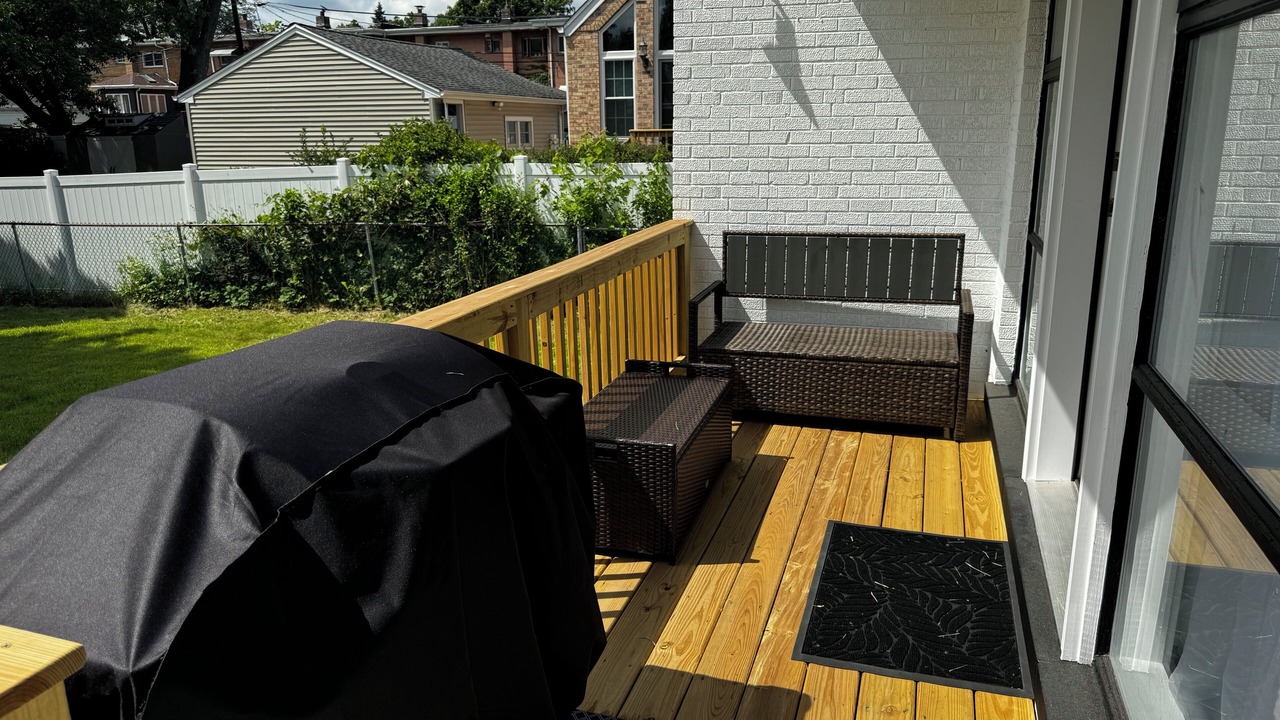 Photo of Patio Balcony in Elmhurst