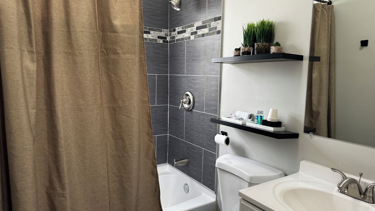 Photo of Bathroom in Elmhurst