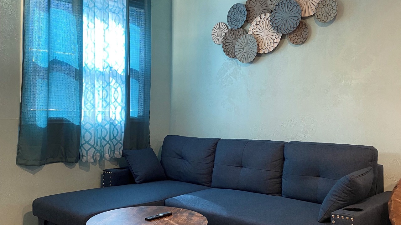 Photo of Livingroom in Sharpstown