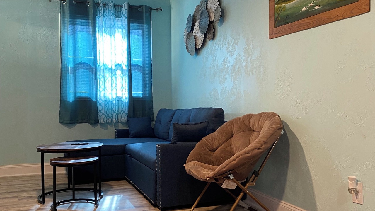 Photo of Livingroom in Sharpstown