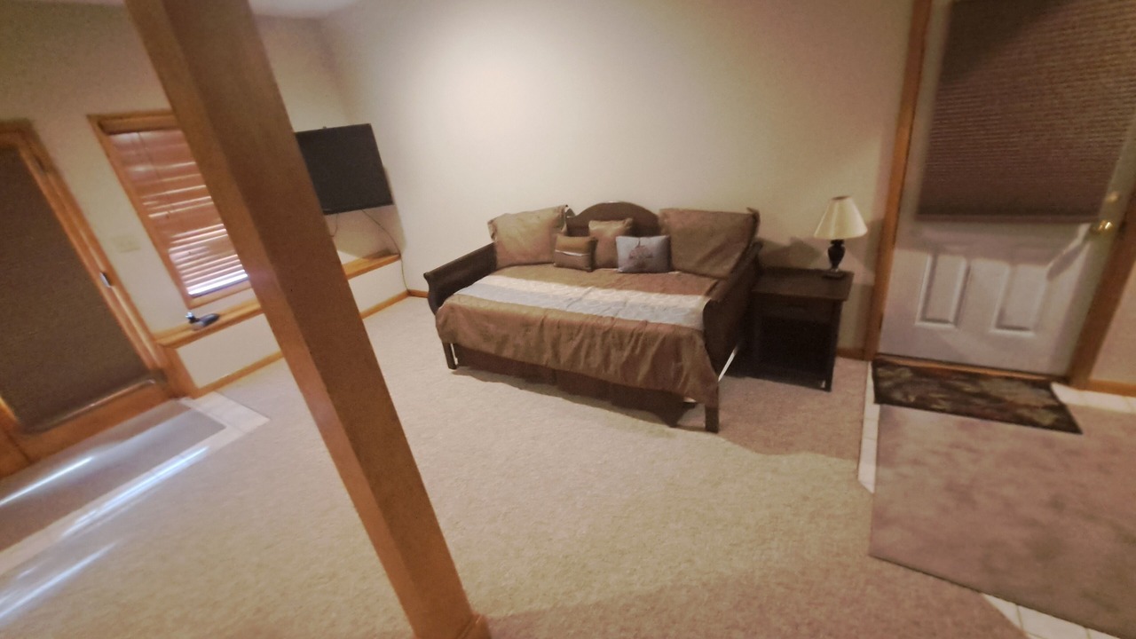 Photo of Bedroom in Roscoe