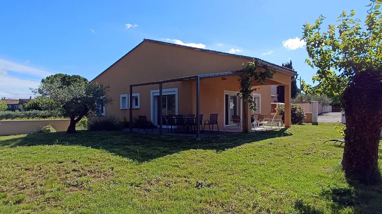 Photo of Outdoor in Lezan