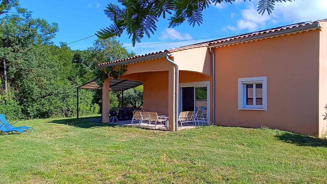 Photo of Outdoor in Lezan