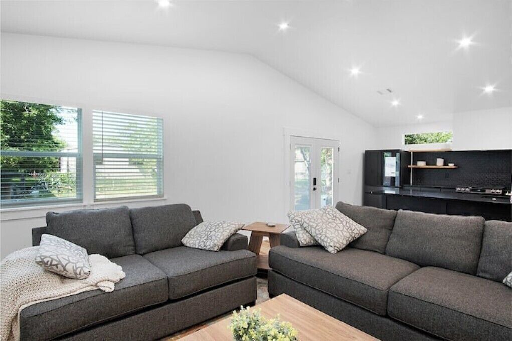 Photo of Livingroom in Garden Acres