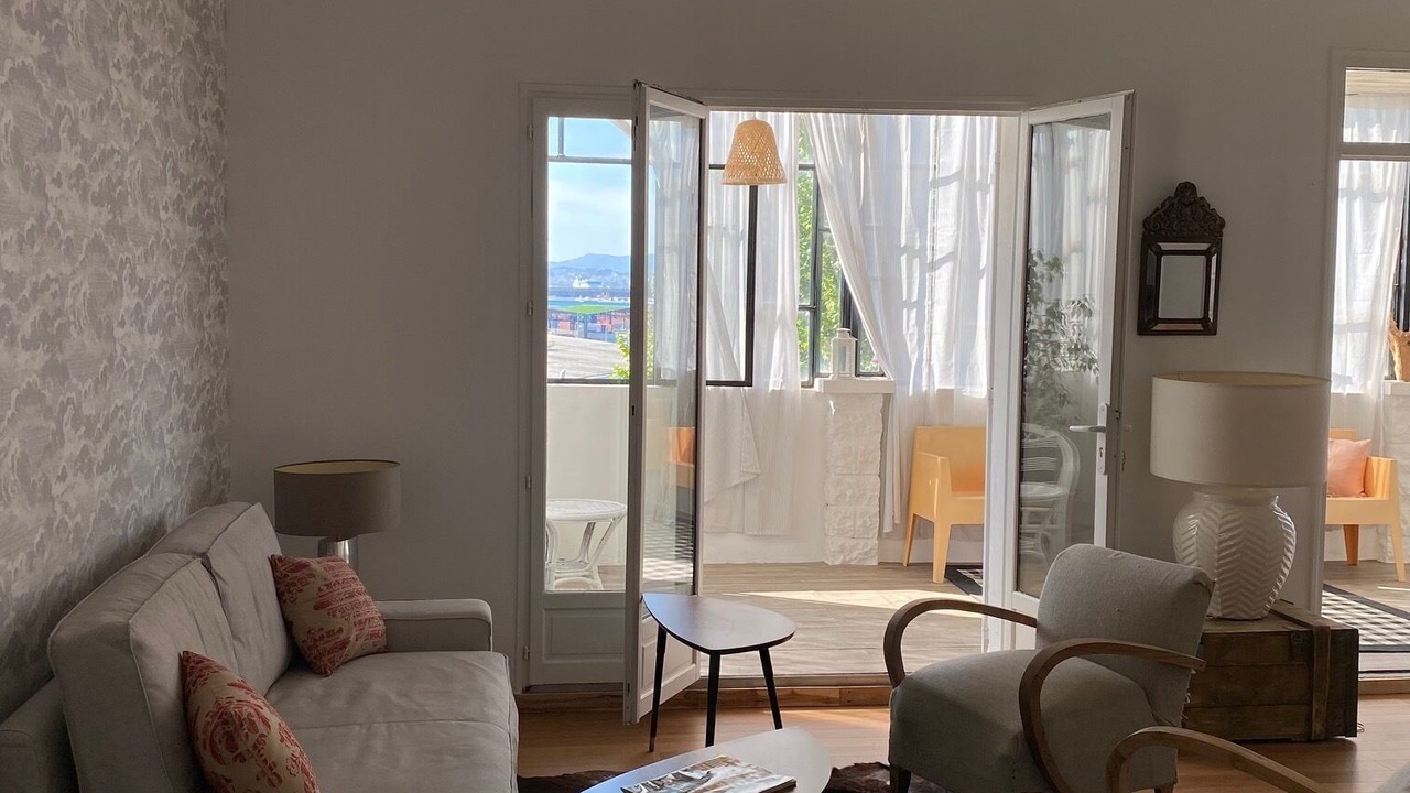 Photo of Livingroom in Saint-Henri