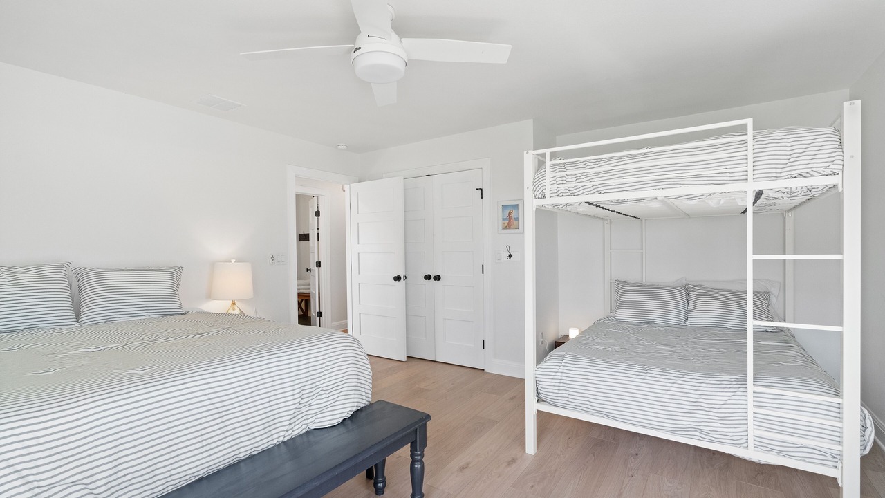 Photo of Bedroom in Tow